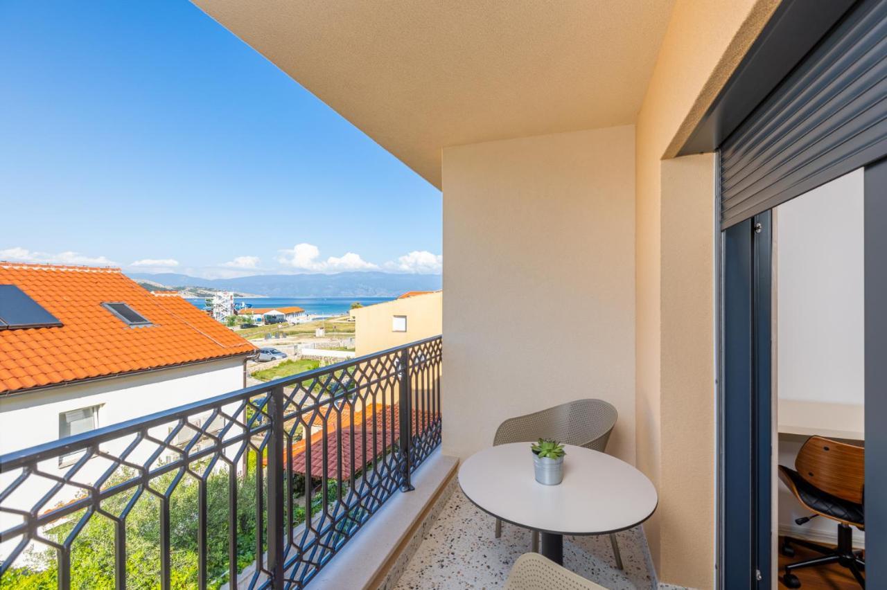 Vila Iris Baska 2 Ξενοδοχείο Εξωτερικό φωτογραφία